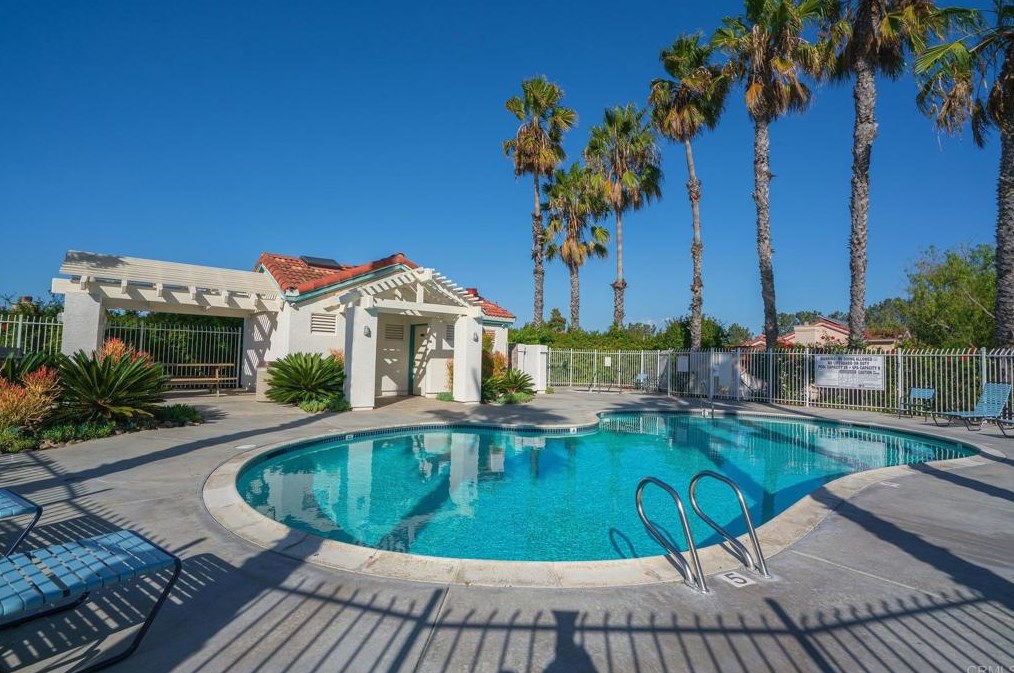 1051 Florido Plz, Chula Vista CA  91910-7005 exterior