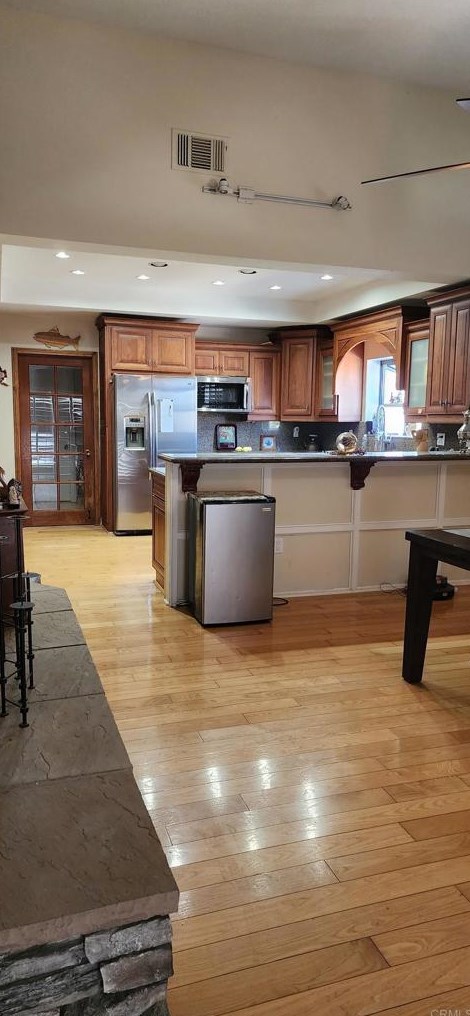 27430 Columbia St, Hemet CA  92544-8162 exterior