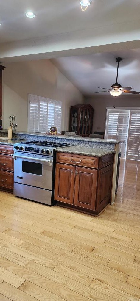 27430 Columbia St, Hemet CA  92544-8162 exterior