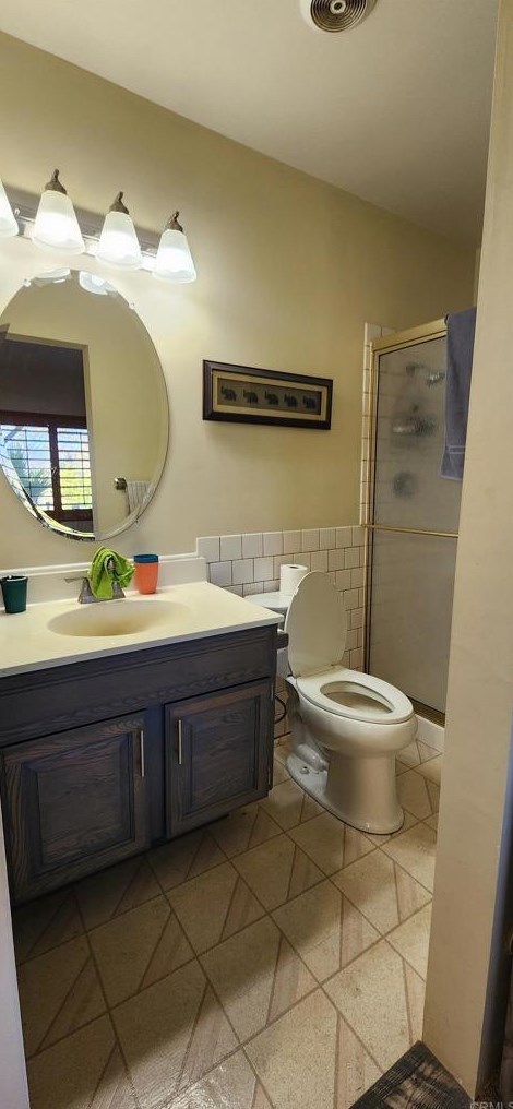 27430 Columbia St, Hemet CA  92544-8162 exterior