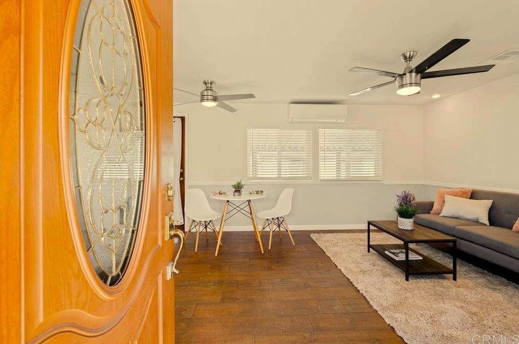 211 Kristy Ln, Oceanside, CA 92054