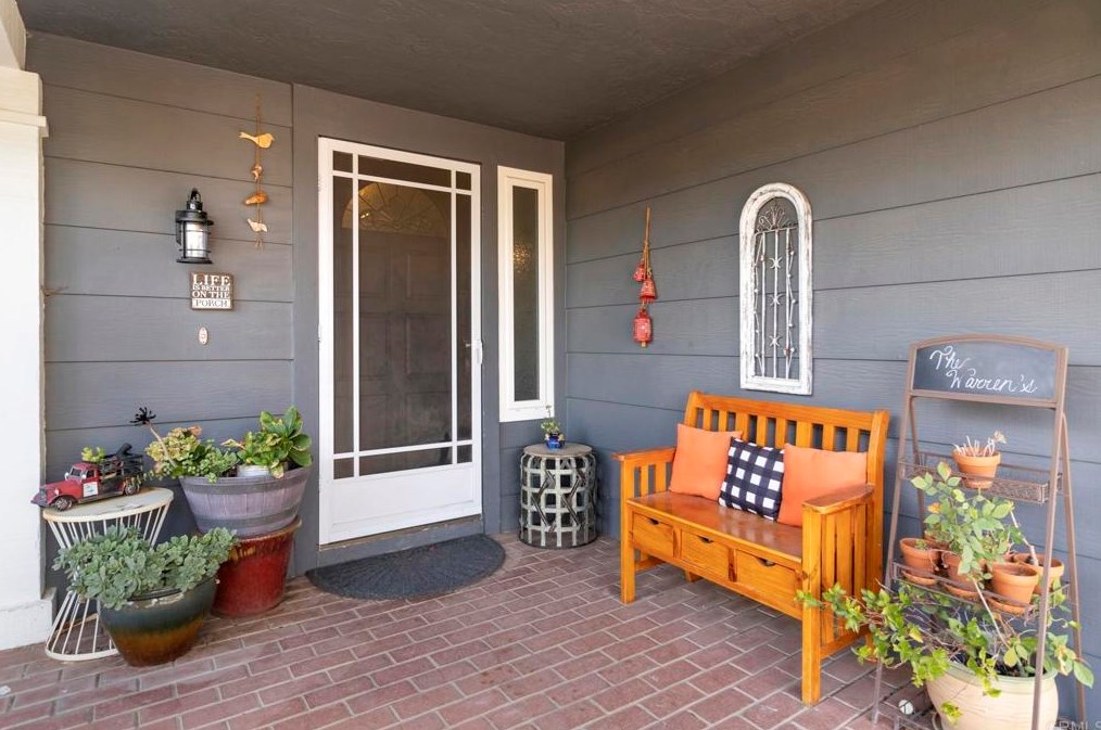 15958 Wood Rock Ln, Ramona, CA 92065