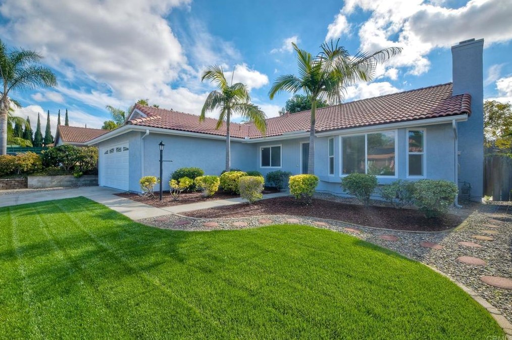 4691 Lofty Grove Dr, Oceanside, CA 92056