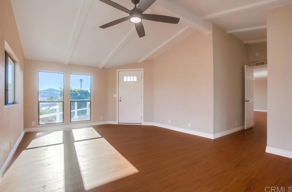 1654 Lotus Gln, Escondido CA  92026-1847 exterior