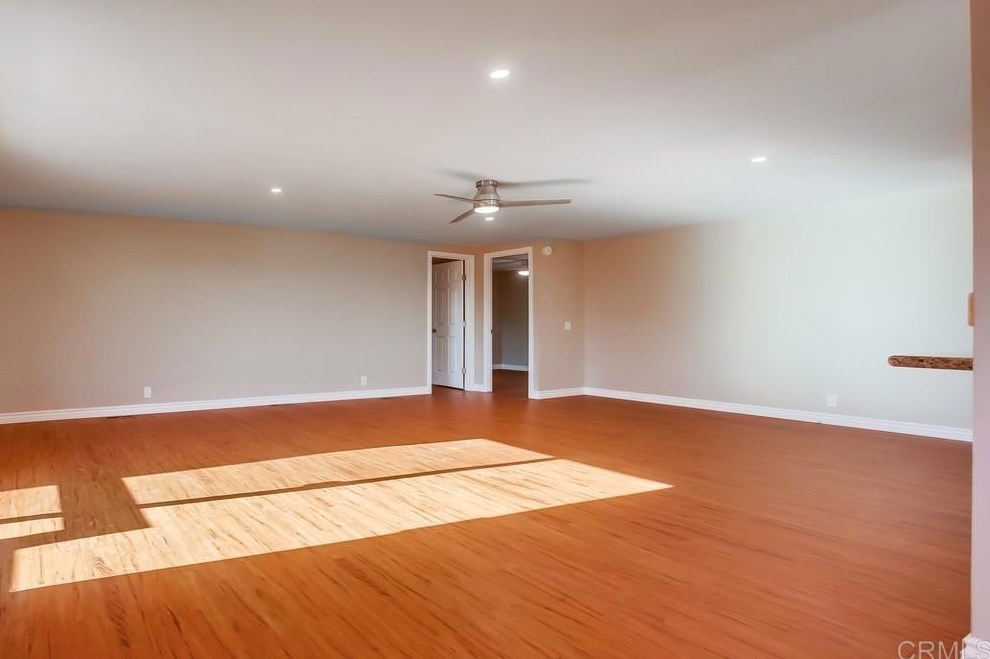 1654 Lotus Gln, Escondido CA  92026-1847 exterior