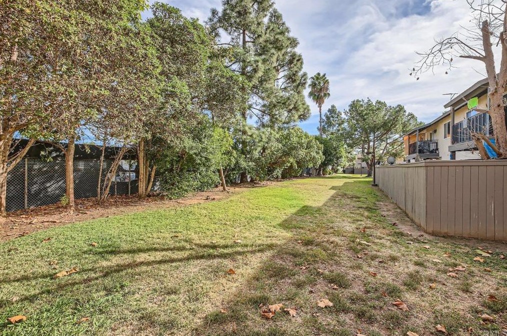 240 W Lincoln Ave #32, Escondido, CA 92026