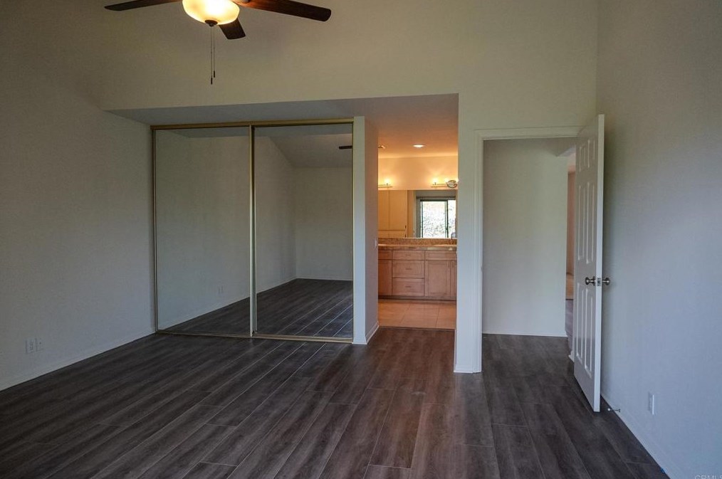 1138 Crescent Ridge Rd, Fallbrook CA  92028-3658 exterior