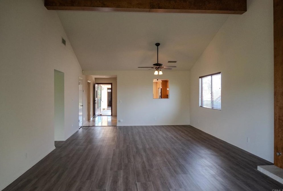1138 Crescent Ridge Rd, Fallbrook CA  92028-3658 exterior