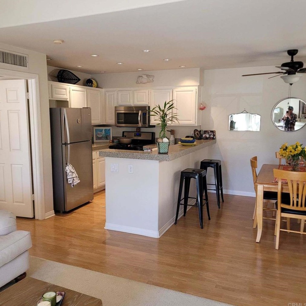 3100 Sello Ln #63, Carlsbad, CA 92009
