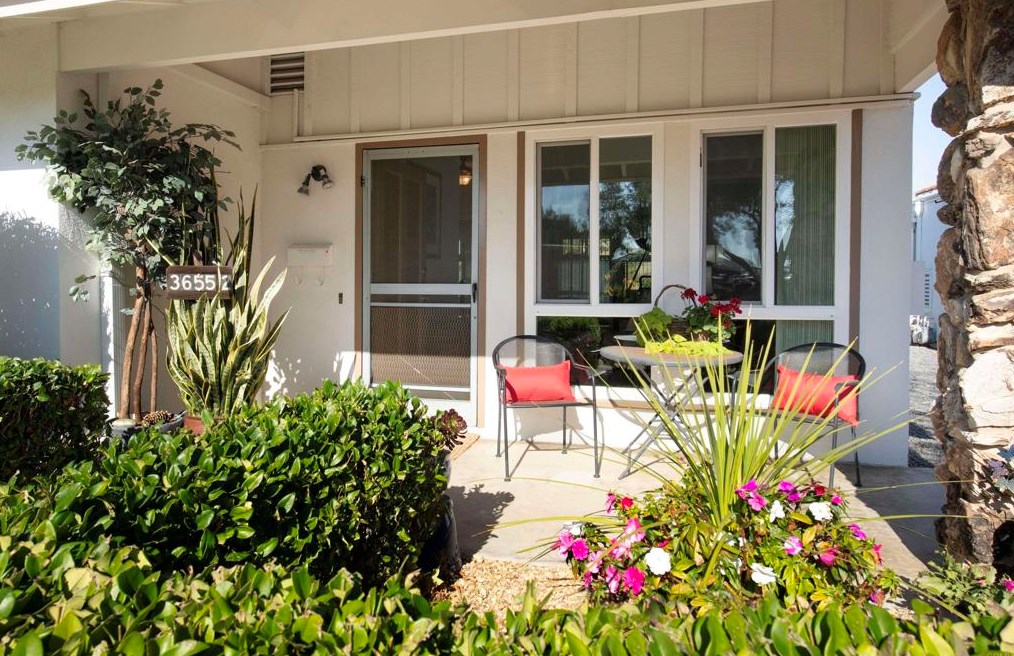 3655 Vista Campana #2, Oceanside, CA 92057
