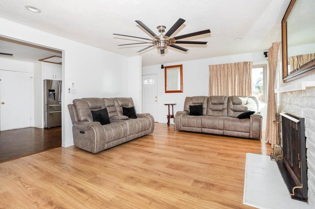 709 Daisy St, Escondido CA  92027-2140 exterior