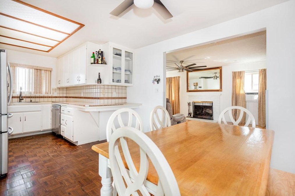 709 Daisy St, Escondido CA  92027-2140 exterior