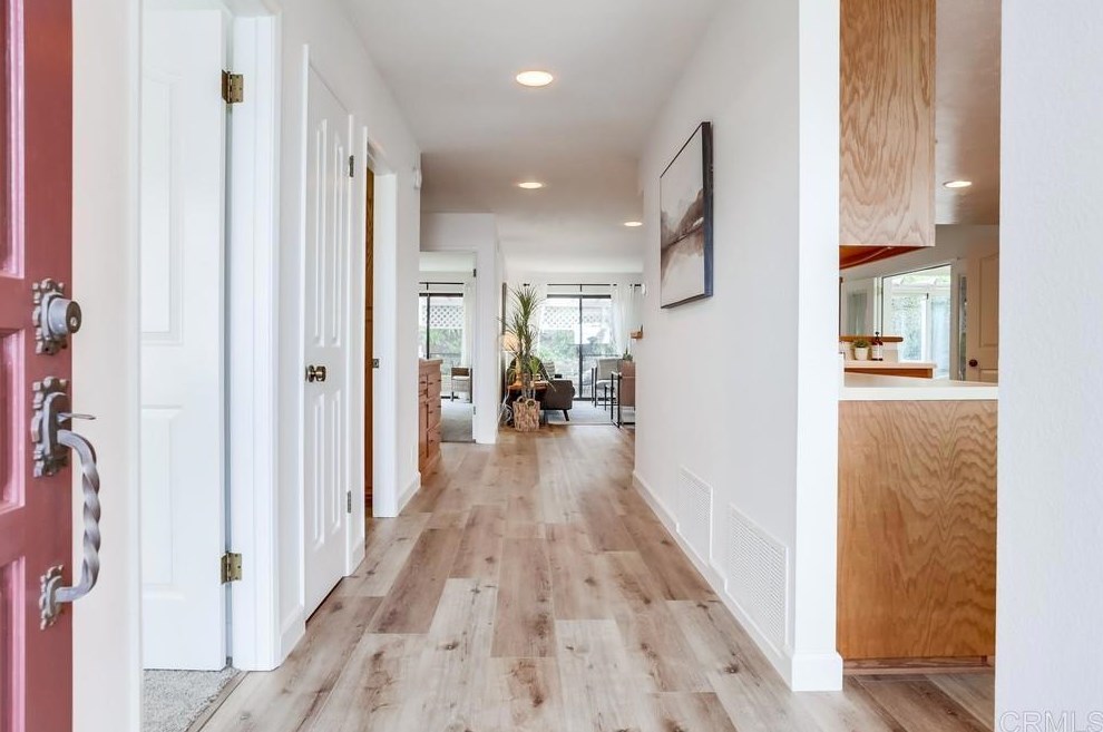 1614 Wisteria Gln, Escondido, CA 92026-1851