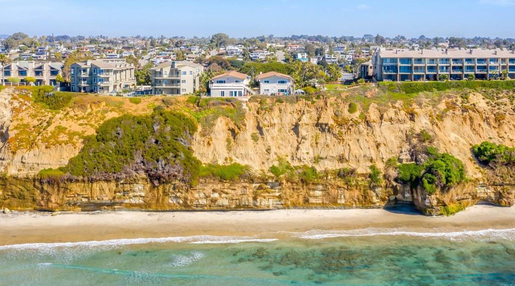 330 W I St, Encinitas, CA 92024