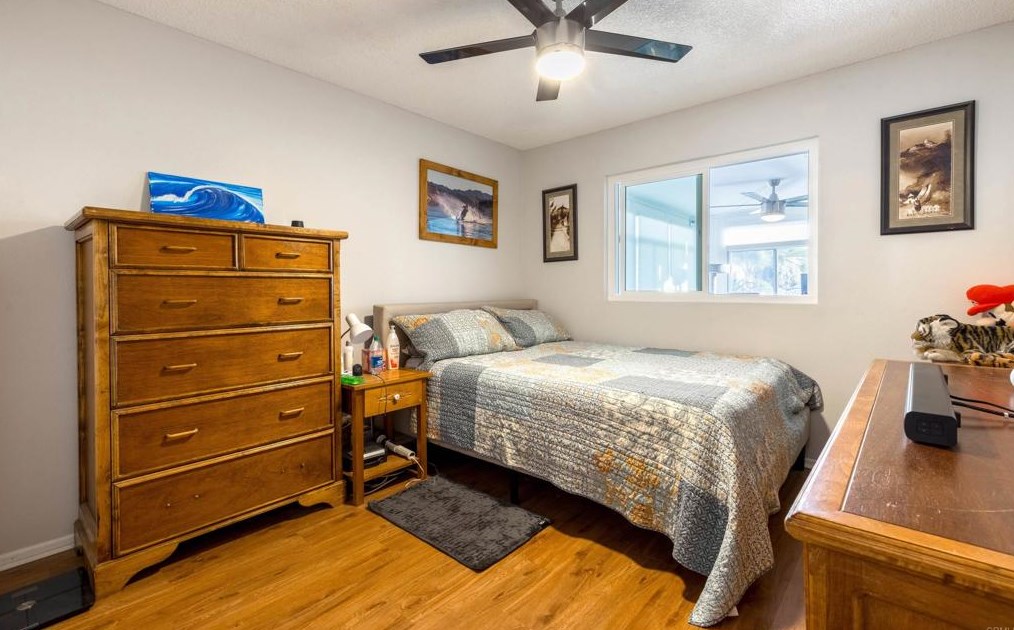 4593 Sunrise Rdg, Oceanside CA  92056-2948 exterior