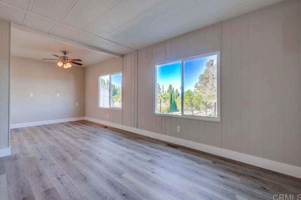 2400 W Valley Pkwy #14, Escondido, CA 92029