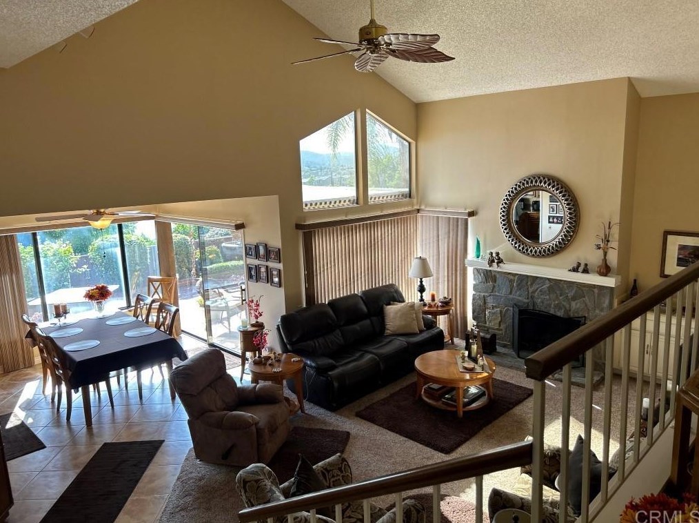 1435 Vaquero Gln, Escondido, CA 92026-1649
