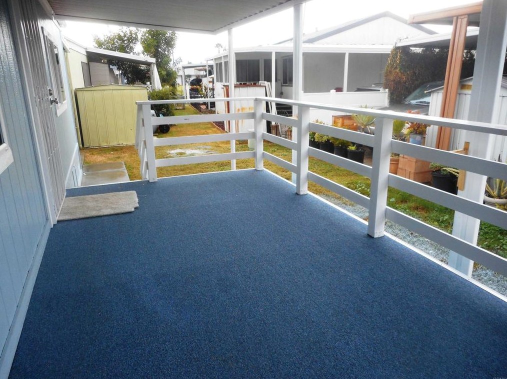 211 Citrus Ave, Escondido CA  92027-3435 exterior