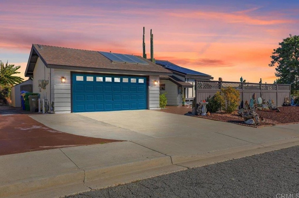 298 Juaneno Ave, Oceanside, CA 92057