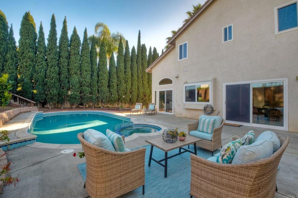 1718 Downs St, Oceanside, CA 92054
