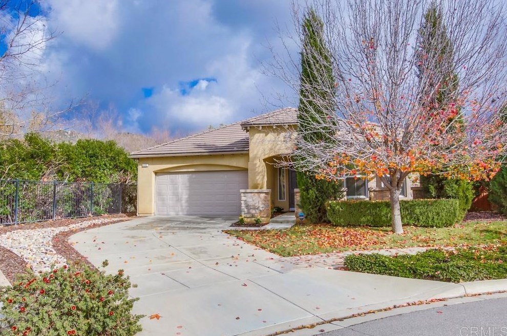 632 Key Lime Way, Escondido, CA 92027-5278