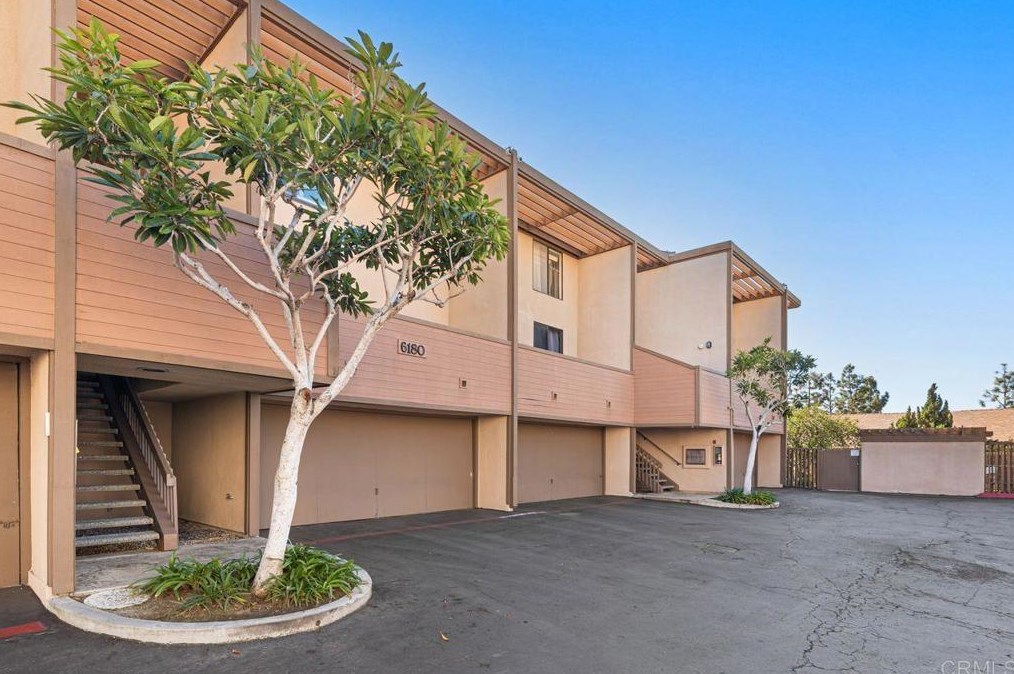 6180 Agee St #171, San Diego, CA 92122