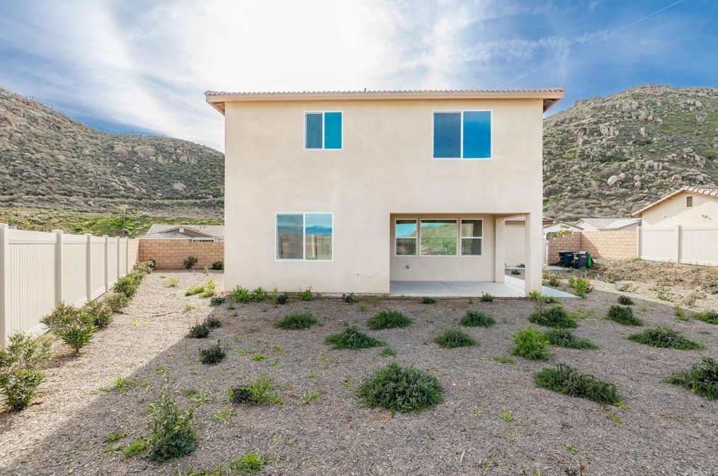 5384 Viewstone Ct, Hemet CA  92545 exterior