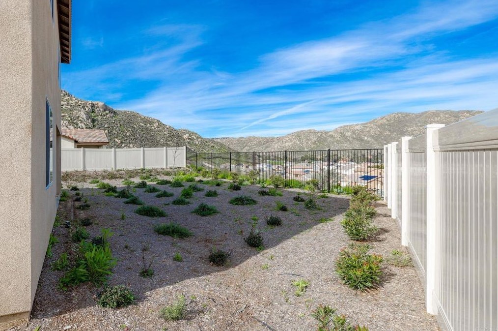 5384 Viewstone Ct, Hemet CA  92545 exterior