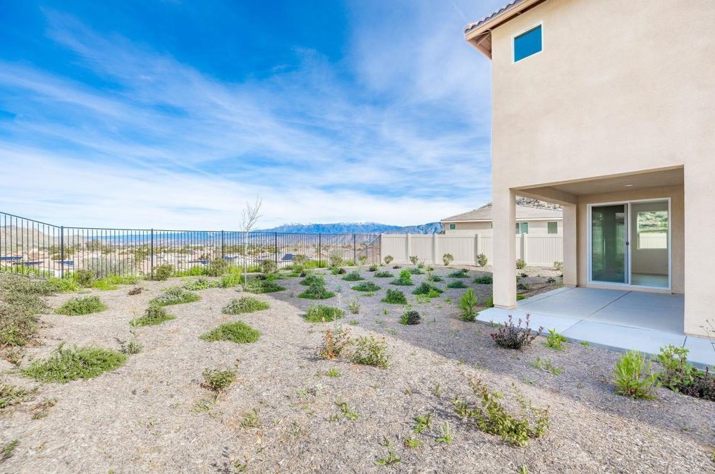 5384 Viewstone Ct, Hemet CA  92545 exterior