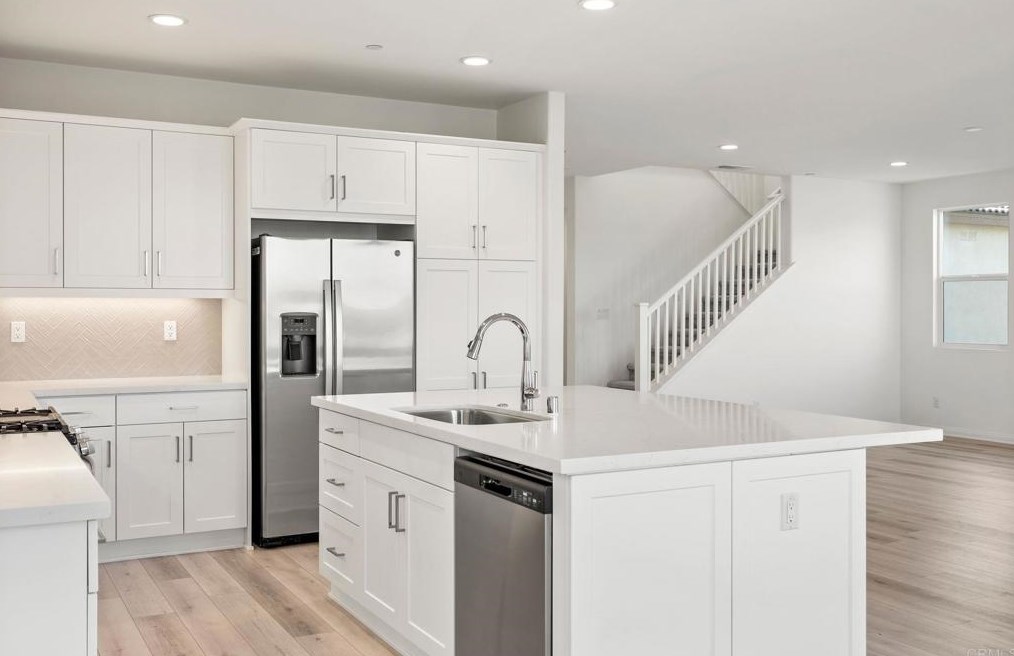 5384 Viewstone Ct, Hemet CA  92545 exterior