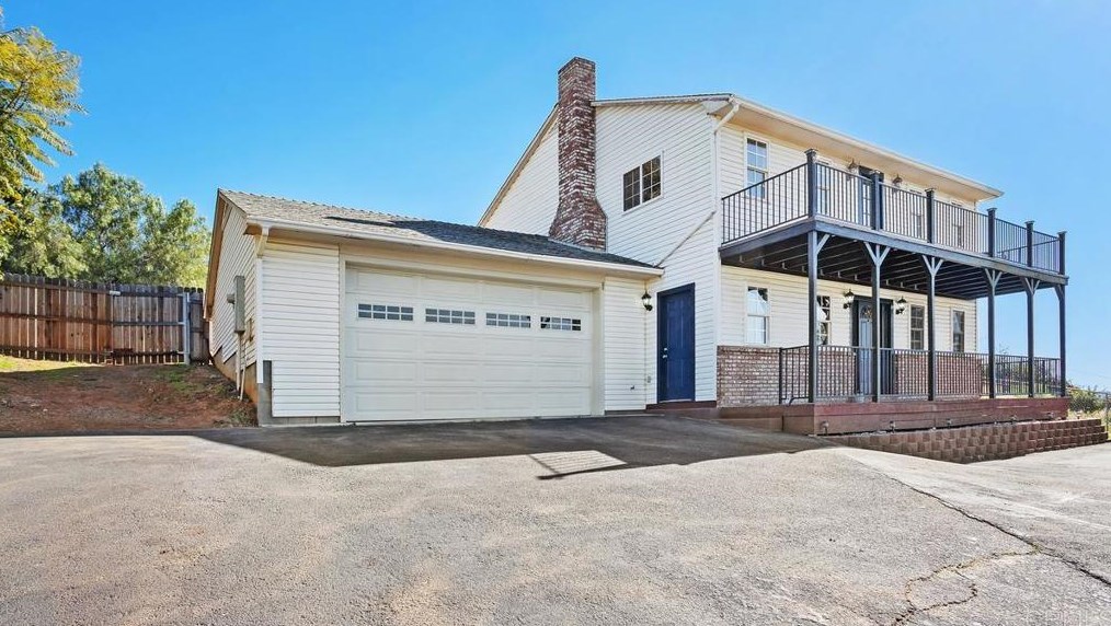 1116 San Pasqual Valley Rd, Escondido, CA 92027