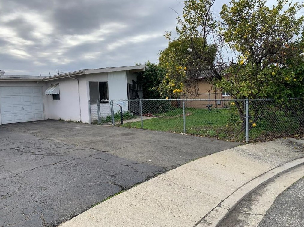 123 Farland Pl, Escondido, CA 92027-3120