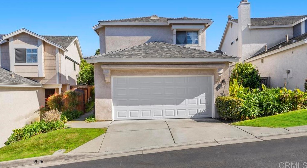 2381 Maravilla Way, Oceanside, CA 92056-3464