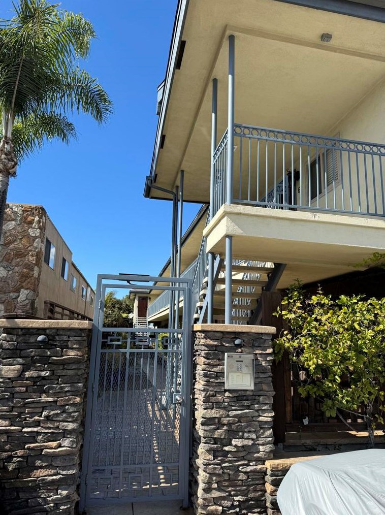4834 W Mountain View Dr #3, San Diego, CA 92116
