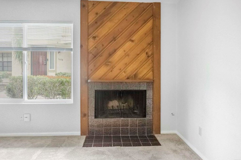 3712 Harvard Dr, Oceanside CA  92056-4101 exterior