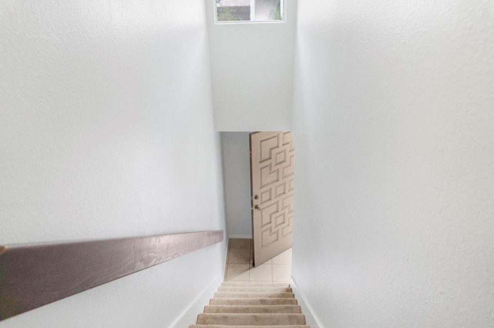 3712 Harvard Dr, Oceanside CA  92056-4101 exterior