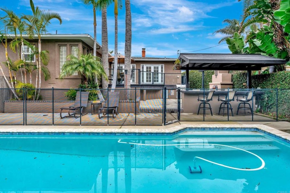 3525 Garfield St, Carlsbad, CA 92008