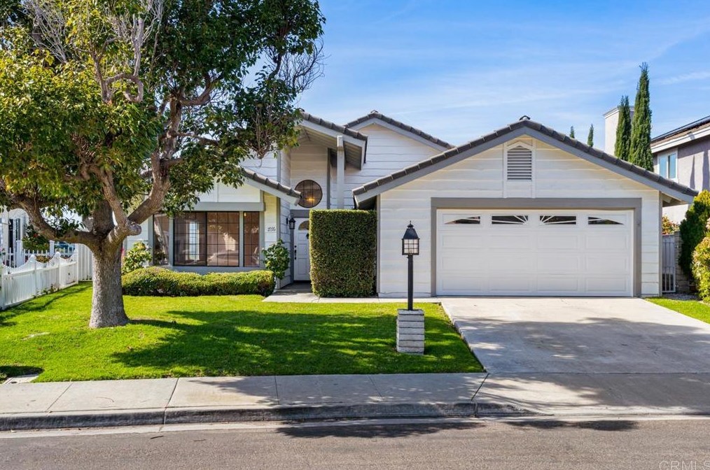 1776 Hawk View Dr, Encinitas, CA 92024