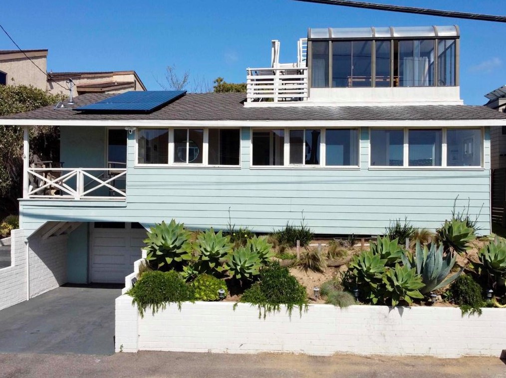 1327 Neptune Ave, Encinitas, CA 92024