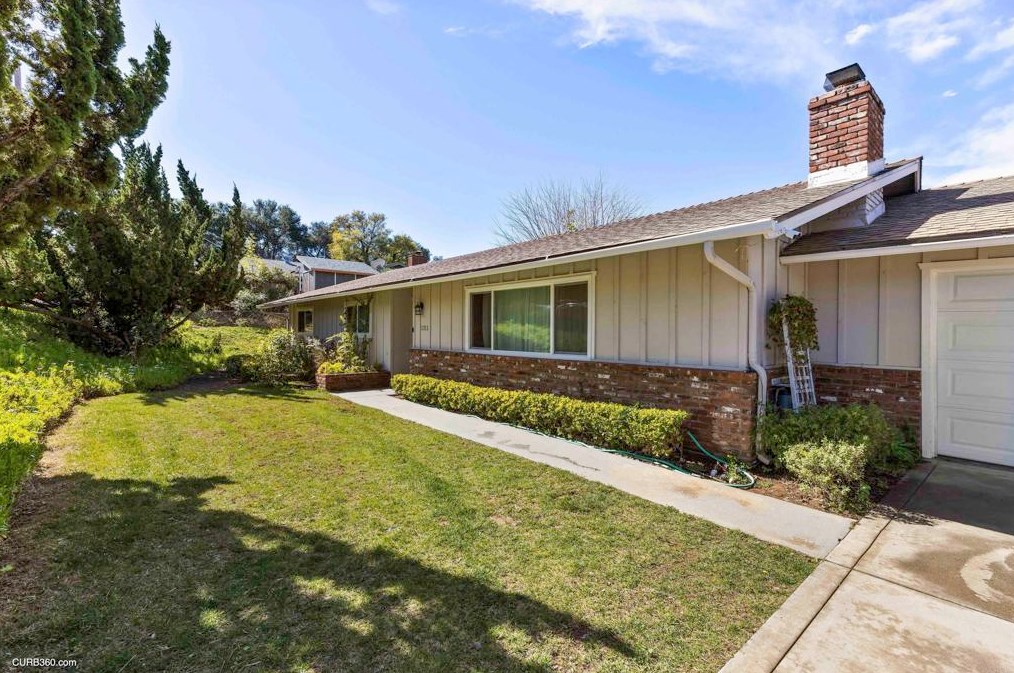 1311 Los Amigos, Fallbrook, CA 92028-4337