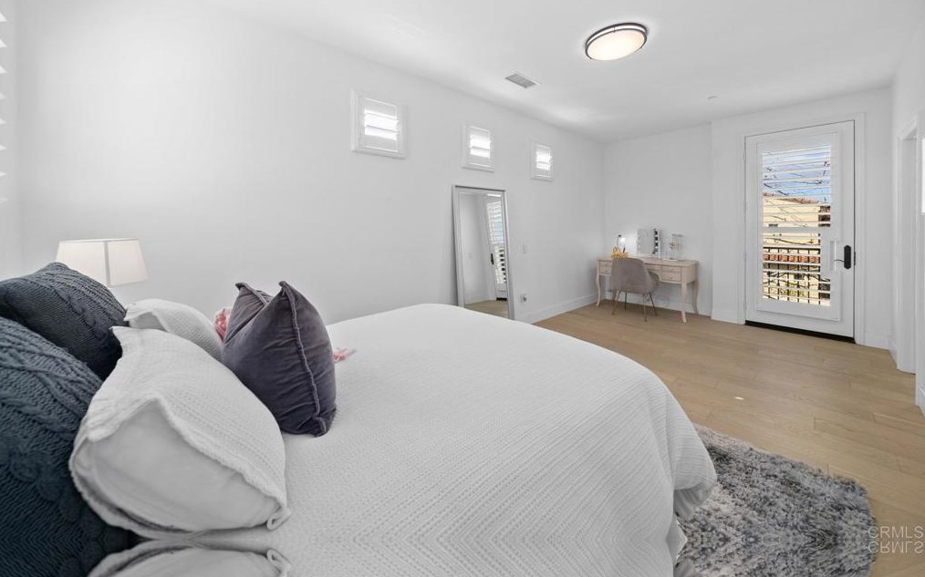 8542 Kristen View Ct, San Diego CA  92127-6118 exterior