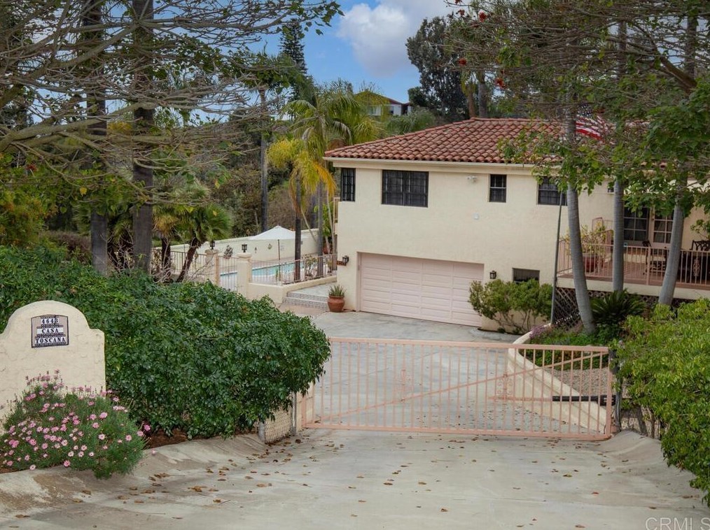 4643 Sleeping Indian Rd, Fallbrook, CA 92028