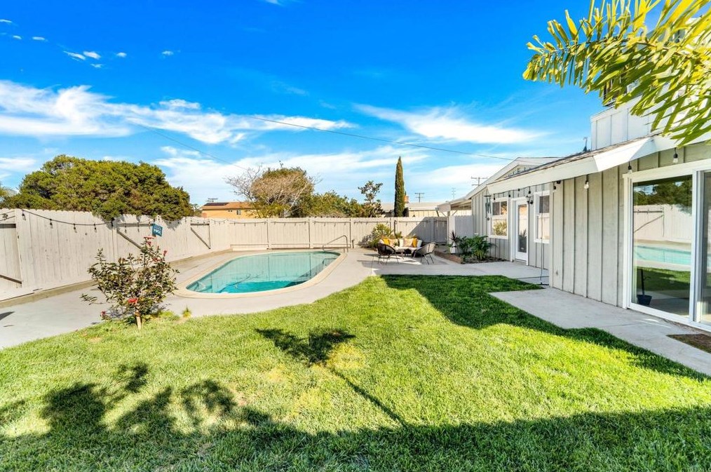 3666 Conrad Ave, San Diego CA  92117-1805 exterior