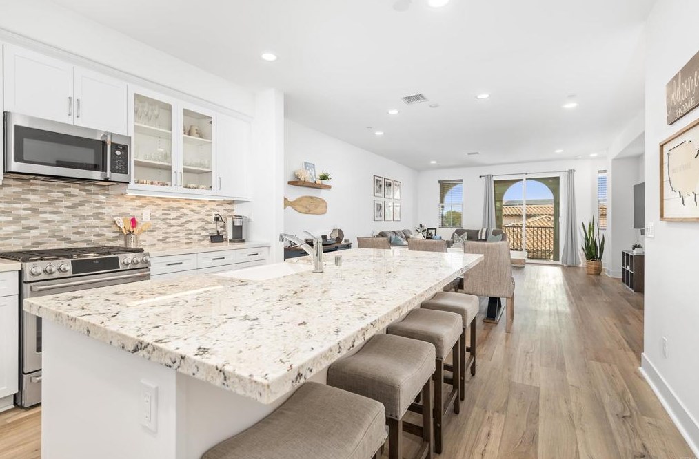 45709 Via Nubes, Temecula, CA 92592