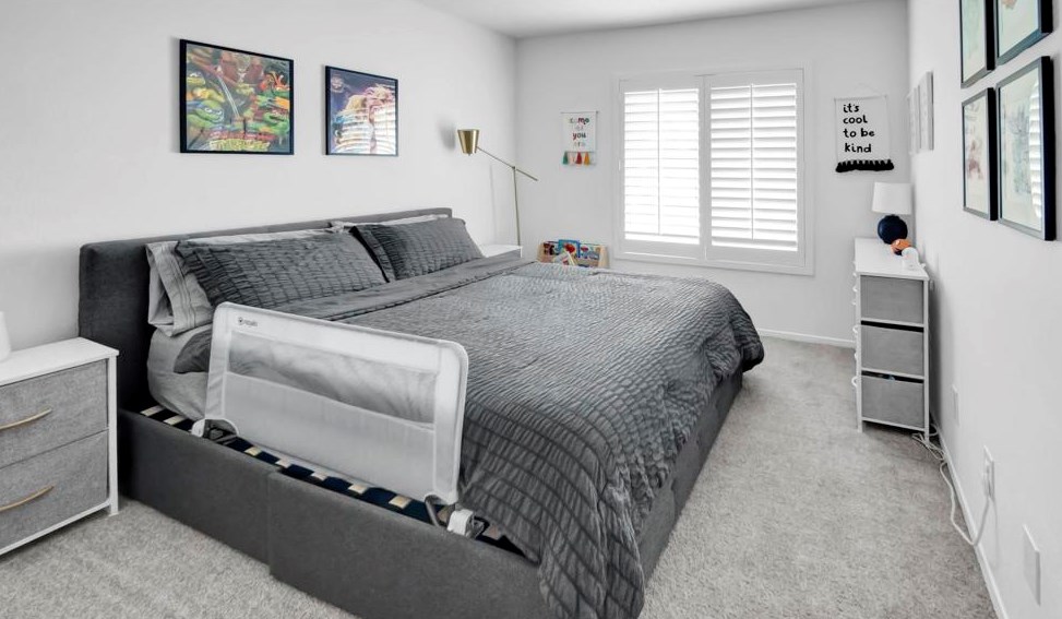 43105 Agena St, Temecula CA  92592-3295 exterior