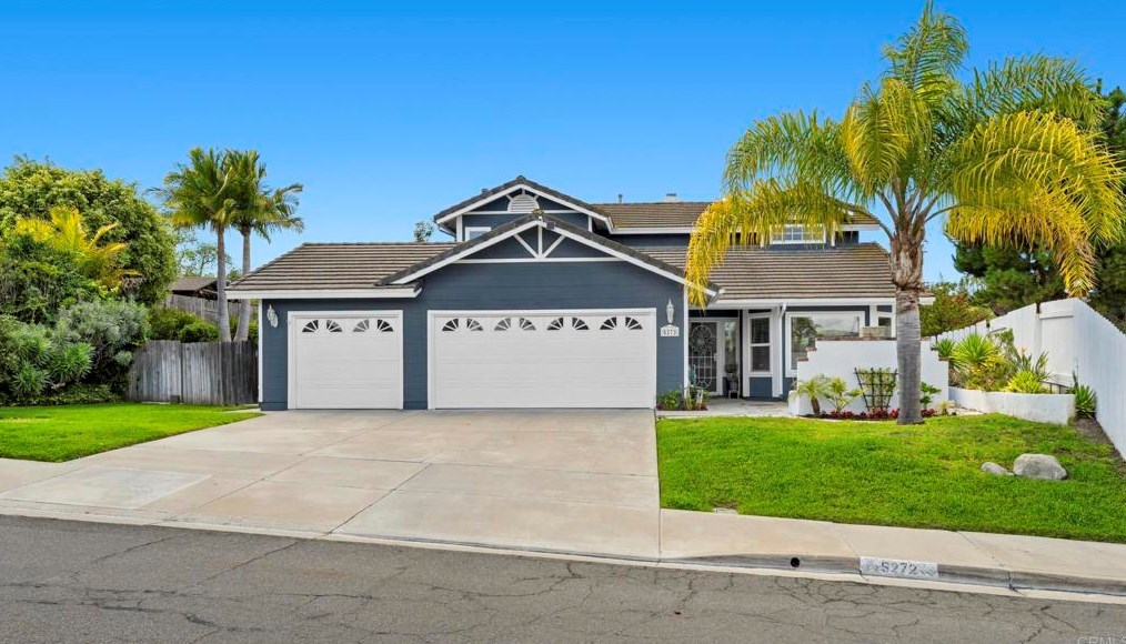 5272 Champlain St, Oceanside, CA 92056-2304