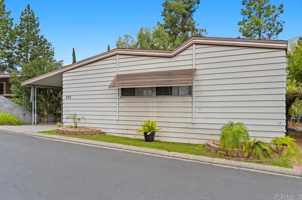1751 W Citracado Pkwy #255, Escondido, CA 92029