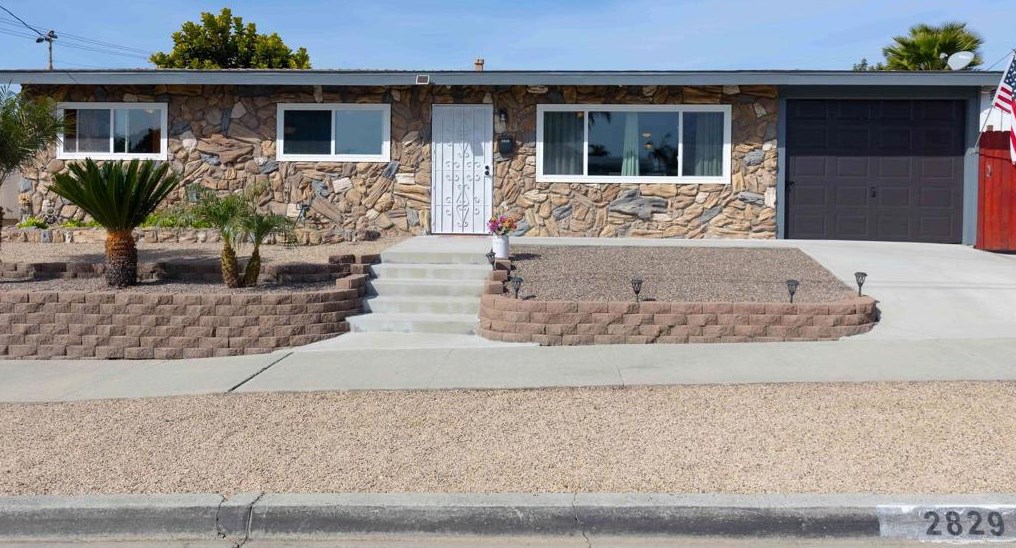 2829 Annette St, Oceanside, CA 92056-4211