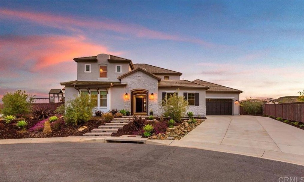 853 Pearl Dr, San Marcos, CA 92078