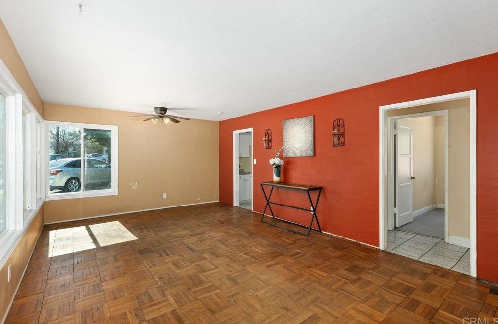 5262 Rincon St, San Diego, CA 92115-1442